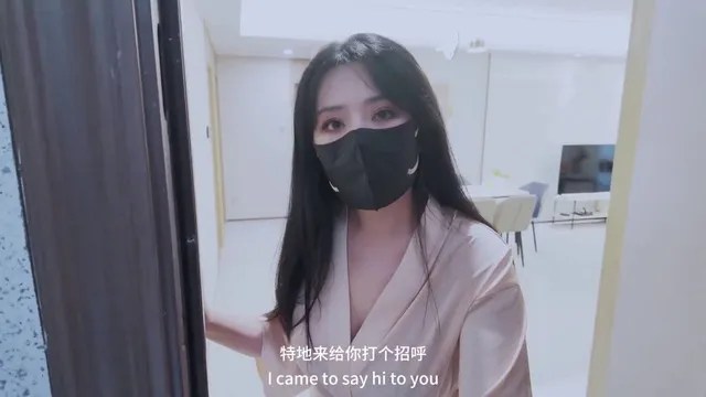 寂寞漂亮大奶人妻与邻居小哥的激情内射